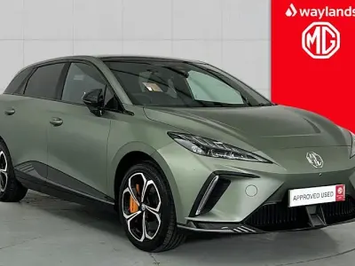 Used MG MG4 EV 319 kW (435 HP) 2024 Green Hatchback