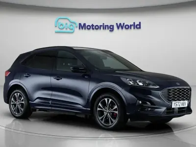Gebraucht Ford Kuga ST-Line 225 PS (165 kW) 2022 Blau SUV