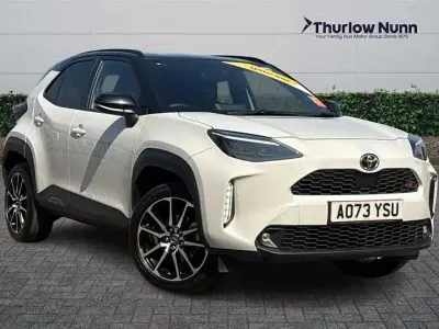 Used Toyota Yaris Cross Sport 116 HP (85 kW) 2023 Grey and black SUV