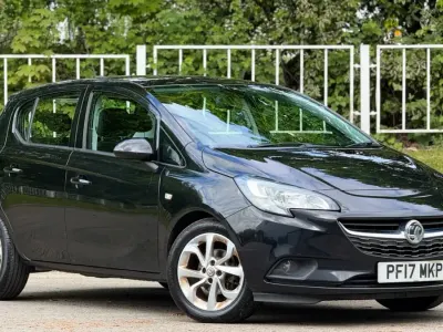 Usado Vauxhall Corsa 75 HP (55 kW) 2017 Preto Citadino