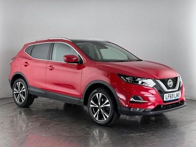 Red Used 2019 Nissan Qashqai N-Connecta SUV | £11,800 (Good price)