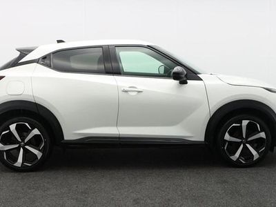 Usado Nissan Juke N-Connecta 117 HP (86 kW) 2019 Branco SUV