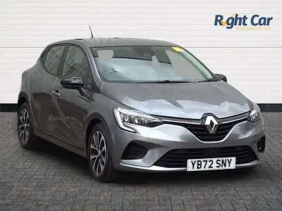 Used Renault Clio Evolution 90 HP (66 kW) 2023 Grey  Hatchback