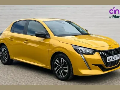 Used Peugeot 208 Active+ 101 HP (74 kW) 2023 Yellow Hatchback