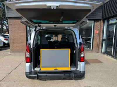 Used Citroën Berlingo XTR 90 HP (66 kW) 2015 Silver MPV