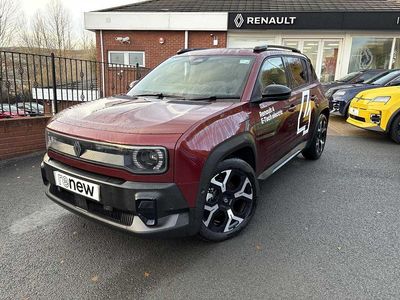 Used 2025 Renault R4 Komfort Hatchback | £24,000