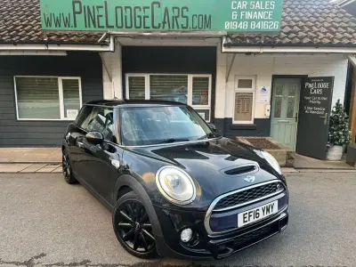 Usado Mini Cooper S Hatch 2016 Preto Citadino