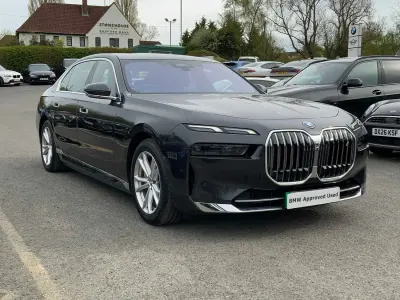 Usado BMW i7