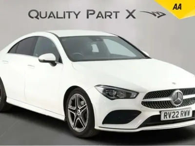 Begagnad Mercedes CLA180 AMG Line Premium 2022 Vit Sedan