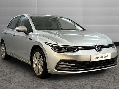 Second-hand VW Golf VIII Style 130 CP (95 kW) 2020 Argintiu Hatchback