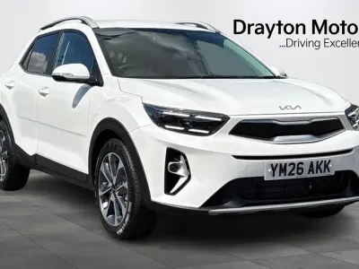 New Kia Stonic 2026 White SUV