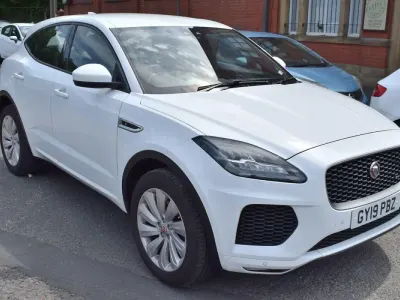 Used Jaguar E-Pace R-Dynamic 150 HP (110 kW) 2019 White SUV