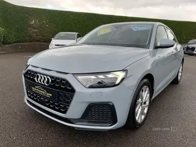 Begagnad Audi A1 Sport 2024 Grå SUV