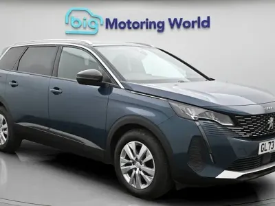Used Peugeot 5008 Active 131 HP (96 kW) 2024 Blue SUV