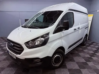Used Ford Transit Custom 105 HP (77 kW) 2019 White Van