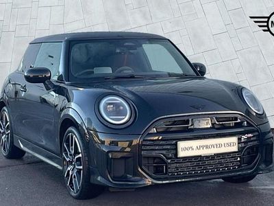 Used Mini Cooper Hatch 154 HP (113 kW) 2024 Black Hatchback
