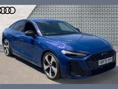 Used Audi A5 Advanced 200 HP (147 kW) 2025 Blue Sedan