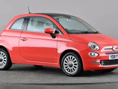 Gebraucht Fiat 500 Lounge 69 PS (50 kW) 2018 Rosa Kleinwagen