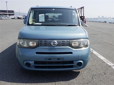 used Nissan Cube 3 year warranty on this BABY