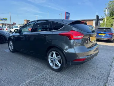 Used Ford Focus Titanium 2017 Magnetic grey Hatchback