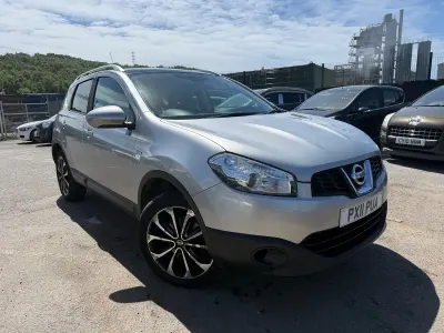 Begagnad Nissan Qashqai N-TEC 2011 Silver SUV