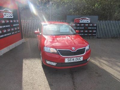 Used Skoda Rapid SE 105 HP (77 kW) 2014 Red Hatchback