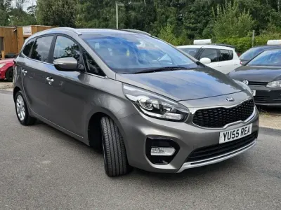 Used Kia Carens 114 HP (83 kW) 2017 Silver MPV