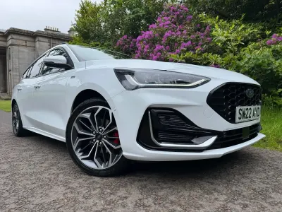 Used Ford Focus ST-Line 2022 White Estate