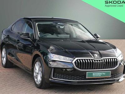 Used Skoda Superb SE Technology 150 HP (110 kW) 2025 Midnight black metallic Hatchback