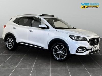 MG HS