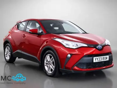 Used Toyota C-HR 122 HP (89 kW) 2023 Red SUV