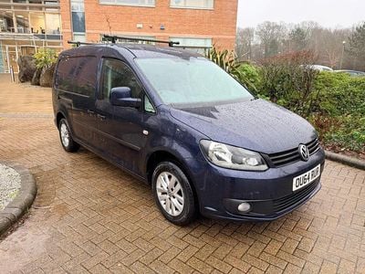 Used VW Caddy Maxi Highline 102 HP (75 kW) 2014 Blue MPV