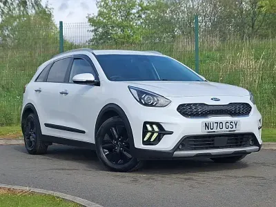 Gebraucht Kia Niro 139 PS (102 kW) 2020 Weiß SUV