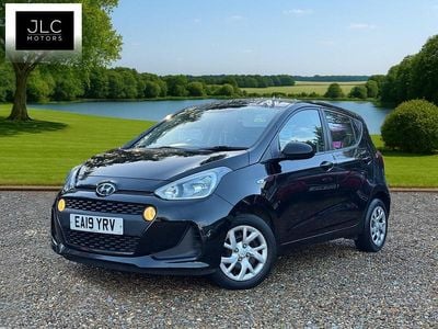 Black Used 2019 Hyundai i10 SE Hatchback | £5,995 (Good price)