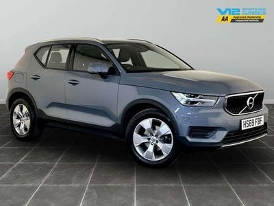 Grey Used 2020 Volvo XC40 Momentum SUV | £16,295 (Fair price)