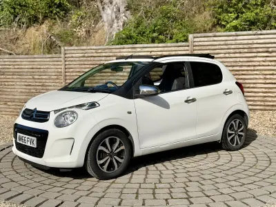 Used Citroën C1 Flair 68 HP (50 kW) 2016 White Hatchback
