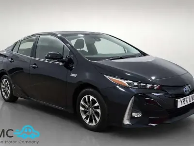 Used Toyota Prius 122 HP (89 kW) 2021 Black Hatchback