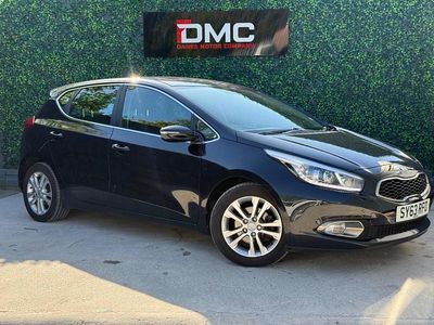 Usado Kia Ceed 2013 Preto Citadino