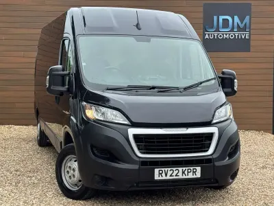 Used Peugeot Boxer 140 HP (102 kW) 2022 Grey Van