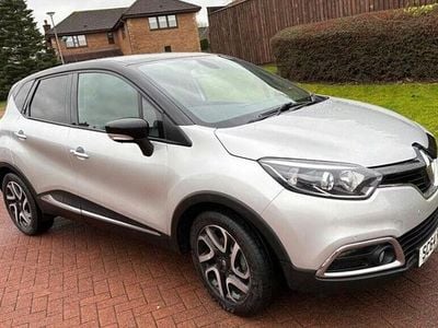 Used Renault Captur Dynamique 90 HP (66 kW) 2014 SUV