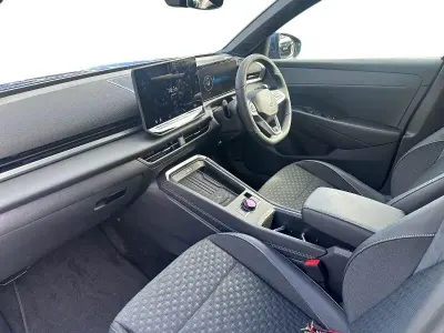 New VW T-Roc R-line 147 HP (108 kW) 2026 Blue SUV