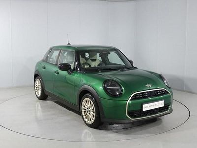 Używany Mini Cooper Exclusive 2025 Hatchback