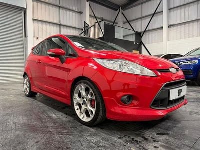Used Ford Fiesta Zetec 2009 Red Hatchback