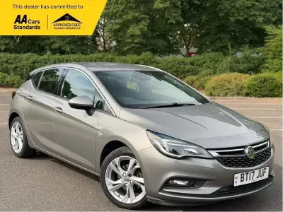 Used Vauxhall Astra SRi 2017 Grey Hatchback