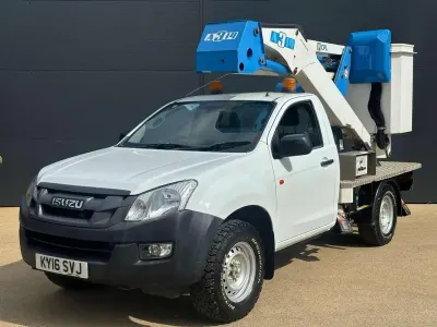 Begagnad Isuzu D-Max 2016 Vit Pickup