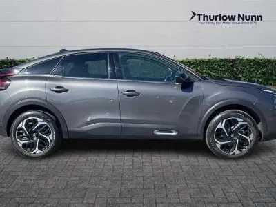 Usado Citroën C4 PureTech 130 HP (95 kW) 2024 Cinzento SUV