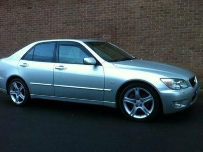 Used Lexus IS200 153 HP (112 kW) 2001 Sedan