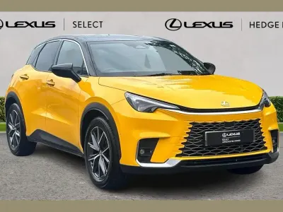 Used Lexus LBX 136 HP (100 kW) 2024 Yellow SUV