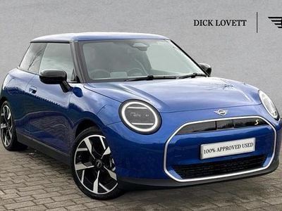 New Mini Cooper SE Hatch 158 kW (215 HP) 2025 Blue Hatchback