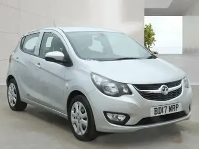 Second-hand Vauxhall Viva 75 CP (55 kW) 2017 Argintiu Hatchback